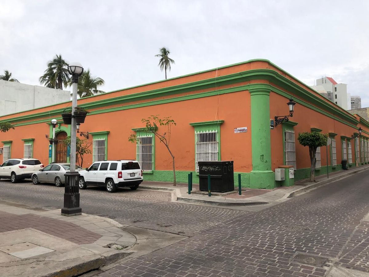 4 de 5