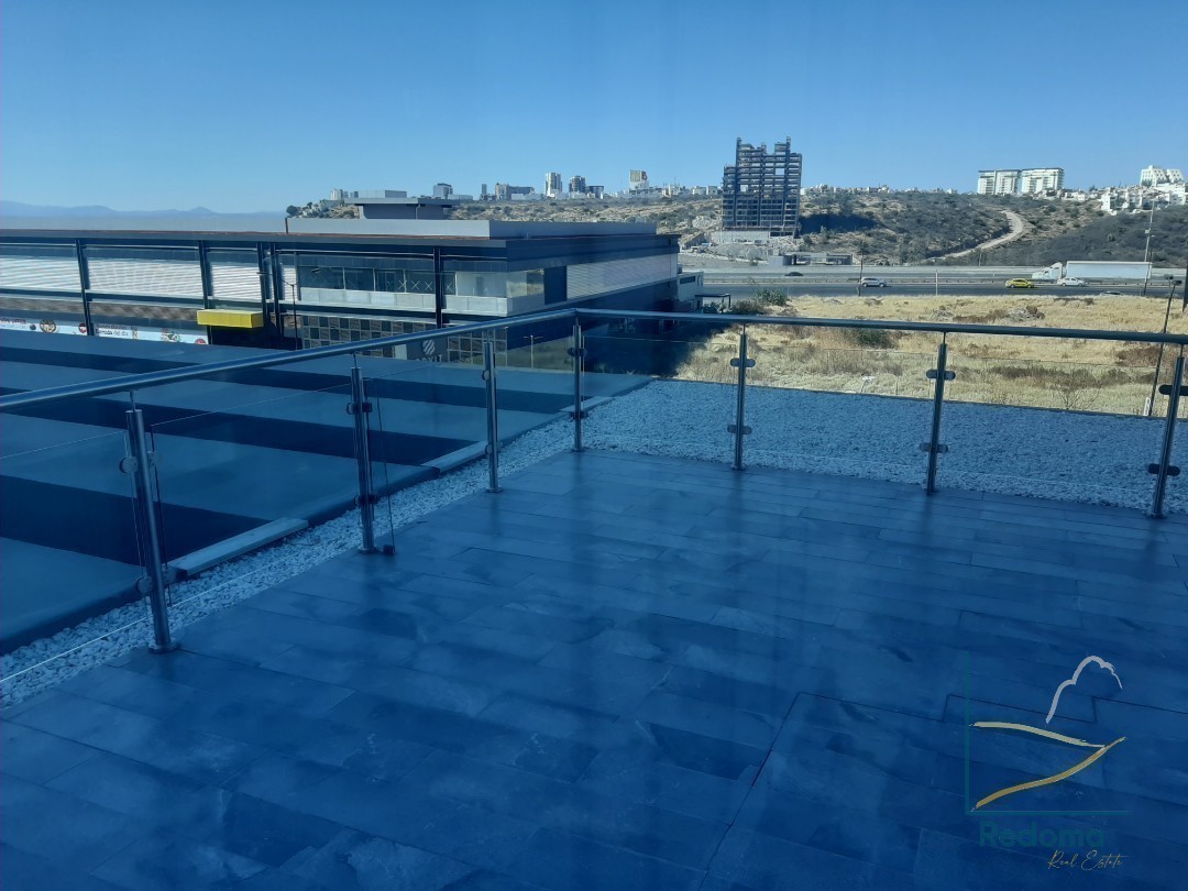 Terraza en el nivel del comedor ejecutivo