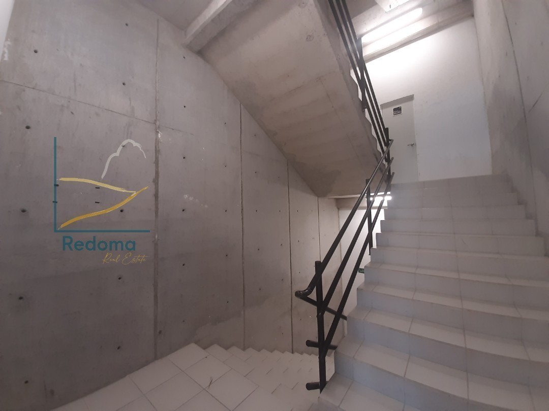 Amplias escaleras