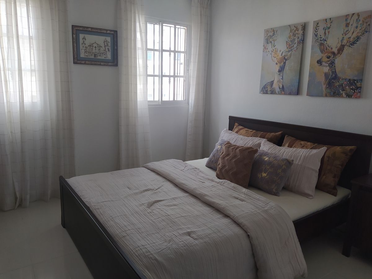 4 de 13: Habitacion 2