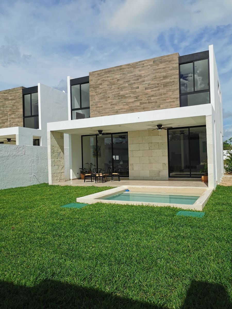 19 de 27: CASA MUESTRA, NO INCLUYE MUEBLES NI CAPINTERÍA