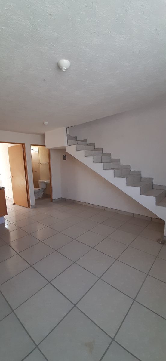 Casa en renta en Los Tréboles, Zapopan | EasyBroker