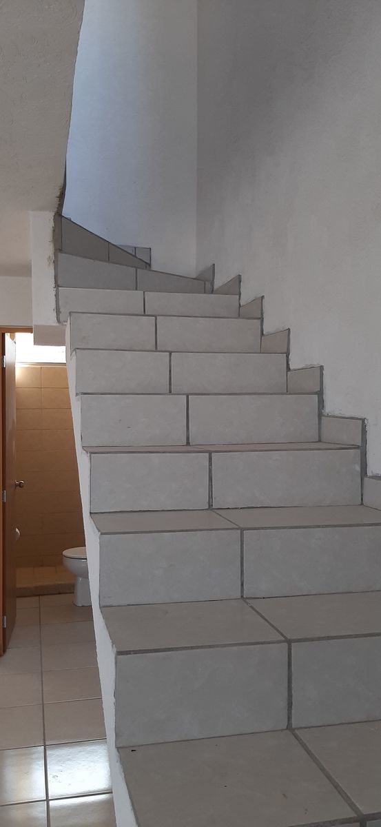 4 de 14: Escaleras