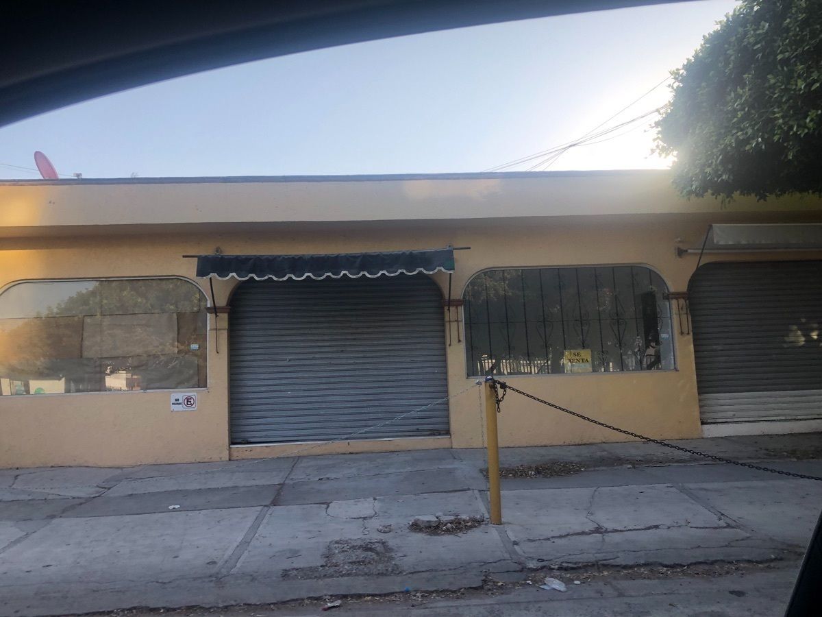 Local comercial en Jardines de La Hacienda, Querétaro, foto 2 de 11
