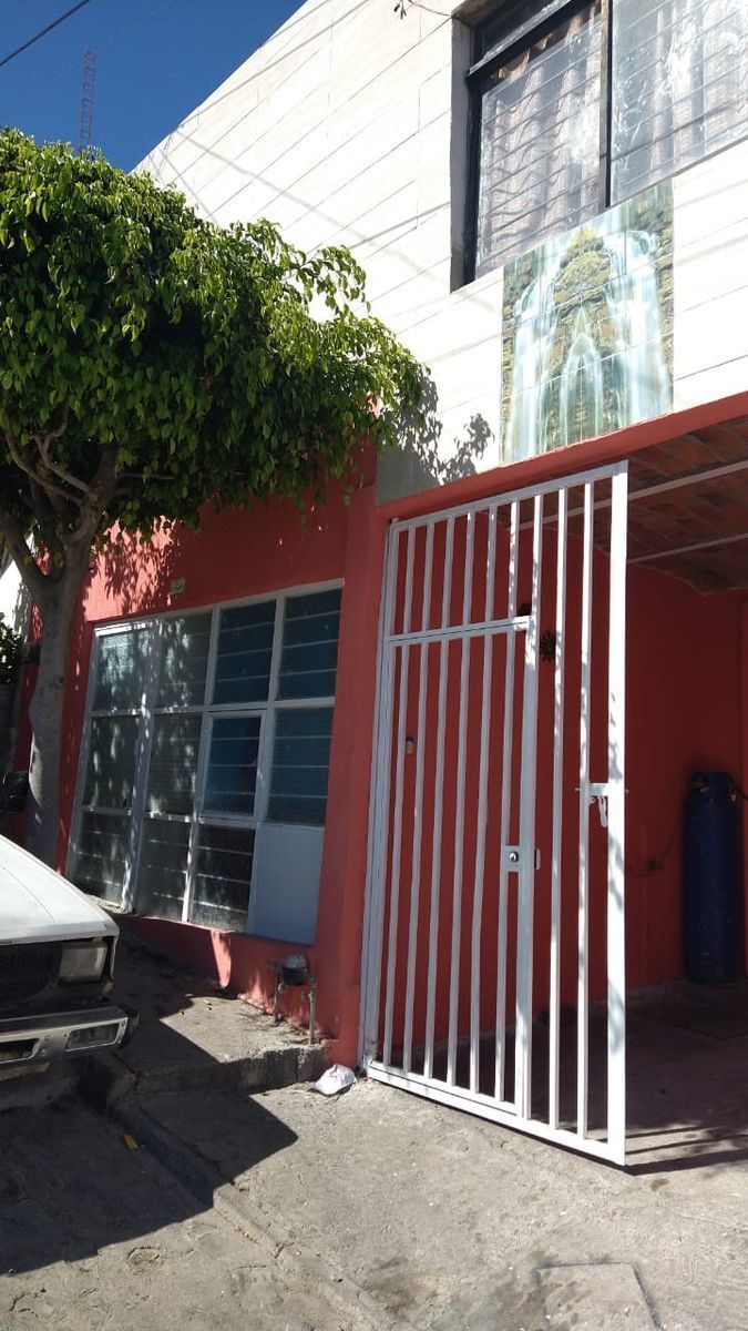 3 de 8