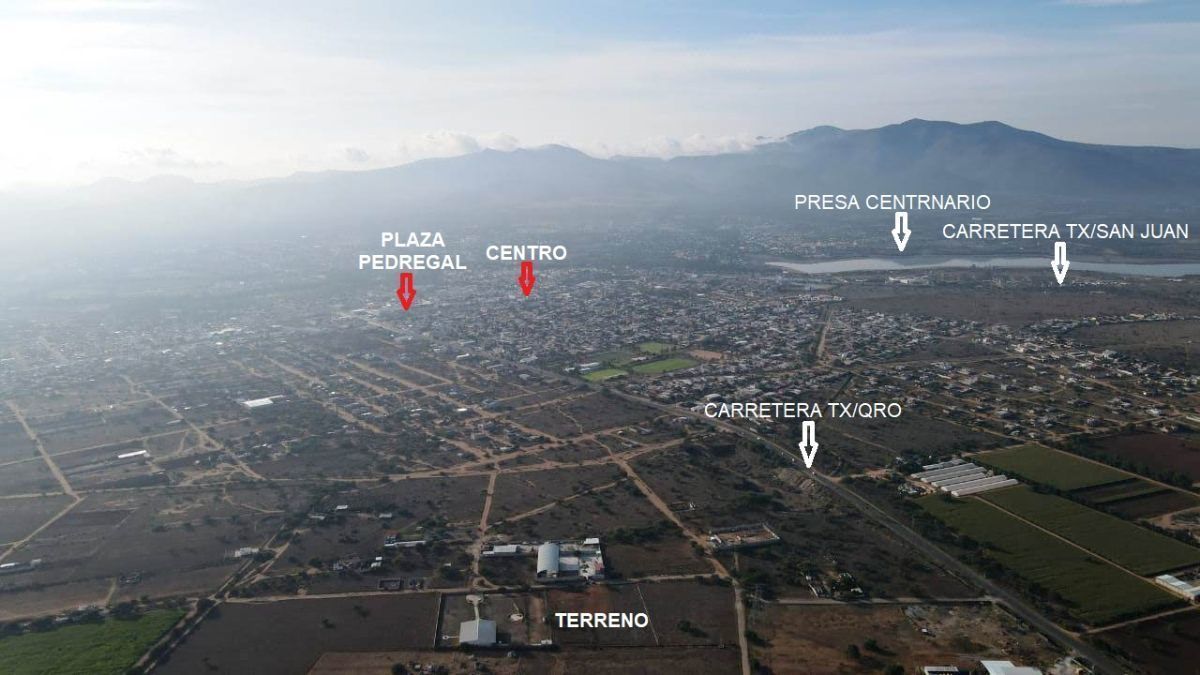 Terreno comercial en Fuentezuelas, Tequisquiapan, foto 2 de 5