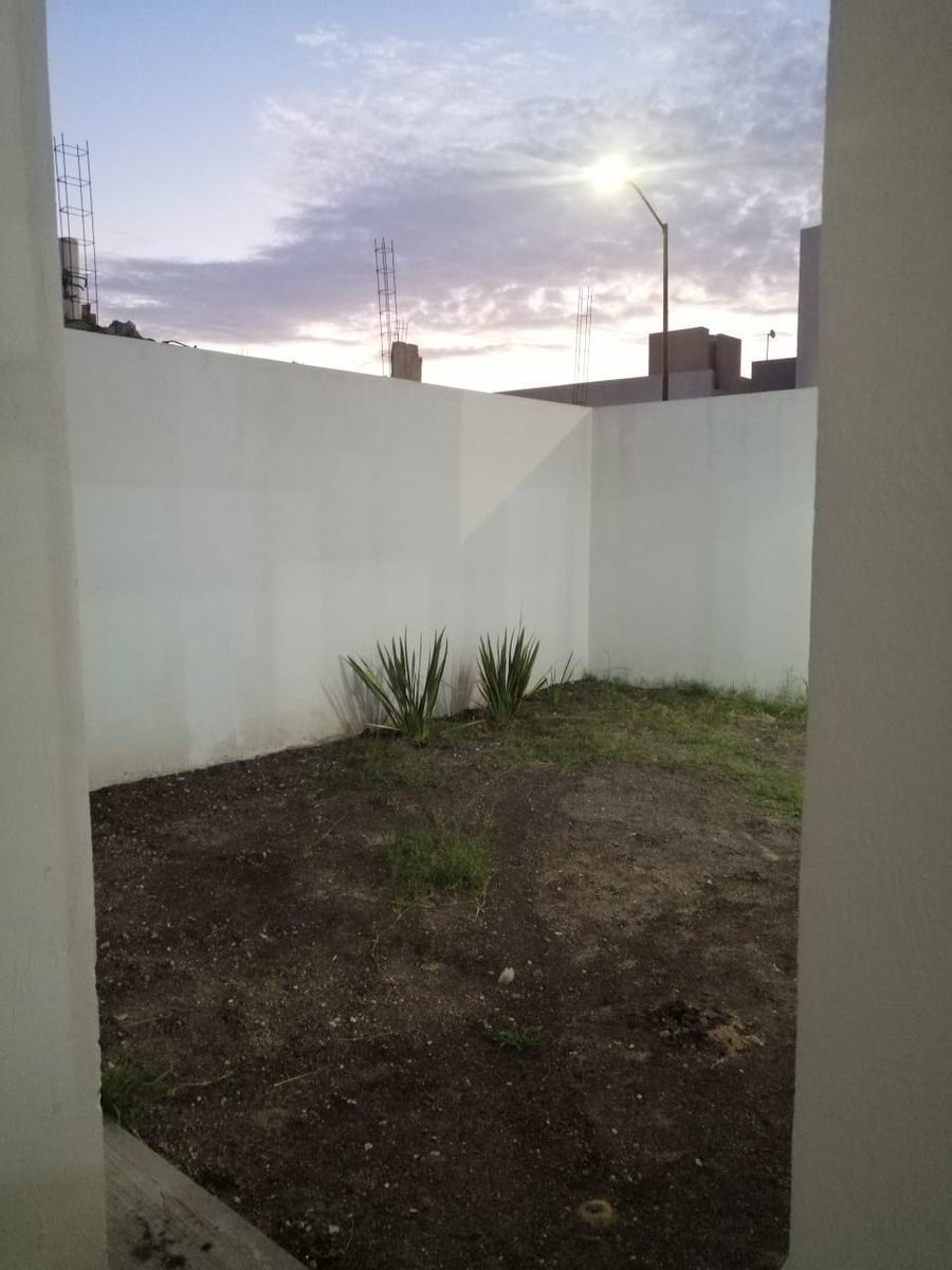 4 de 15