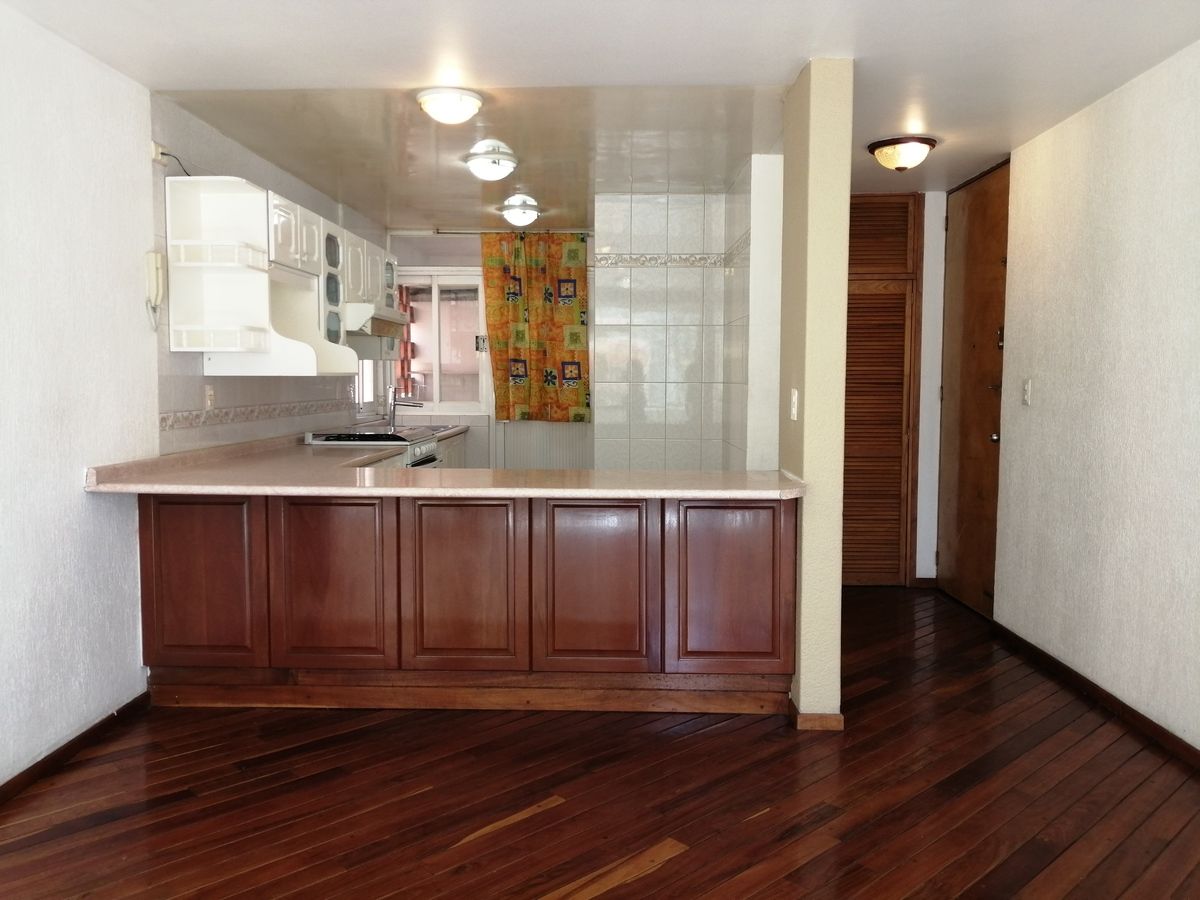 2 de 19: Cocina con barra 