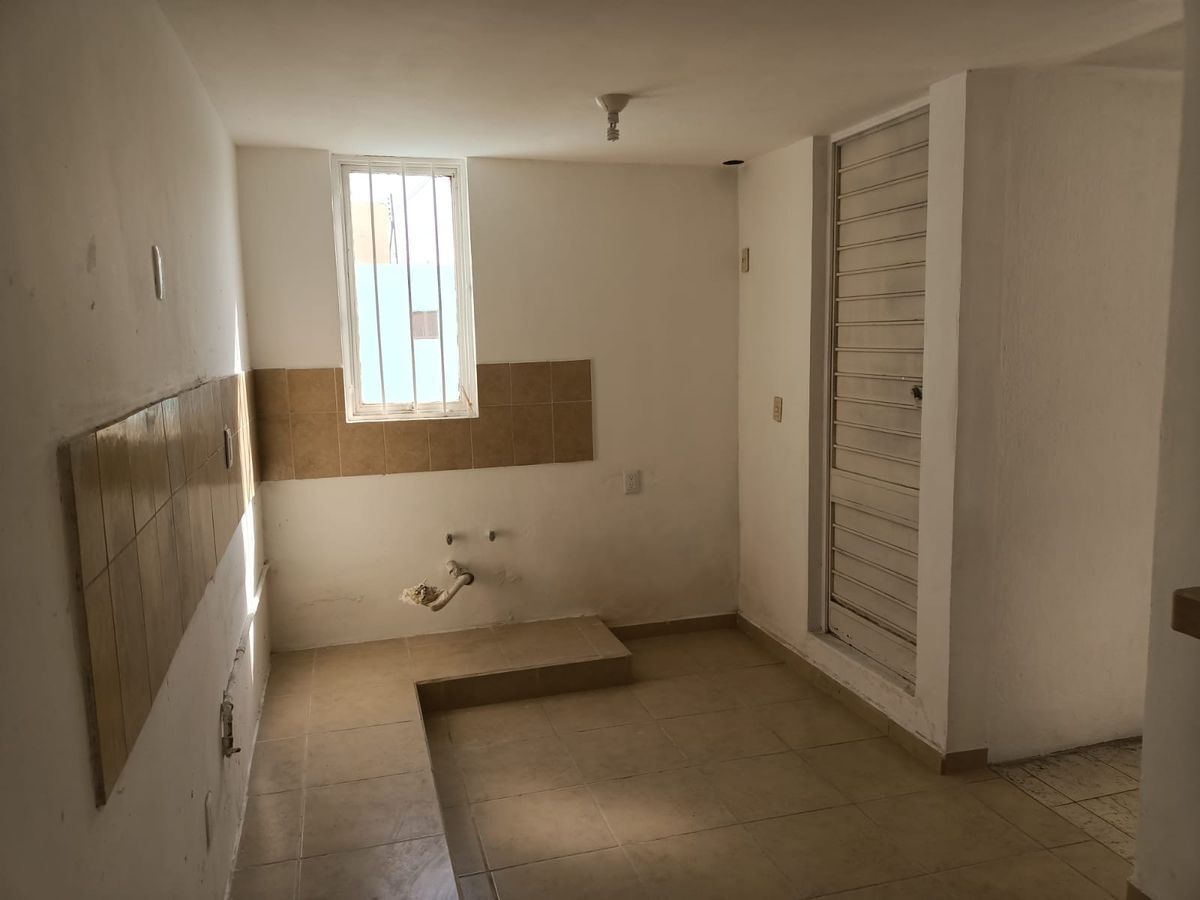 CASA EN VENTA 3 REC. 1 PLANTA CENTRO DE QUERETARO EasyBroker