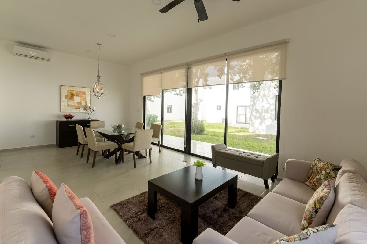 3 de 17: Sala y Comedor