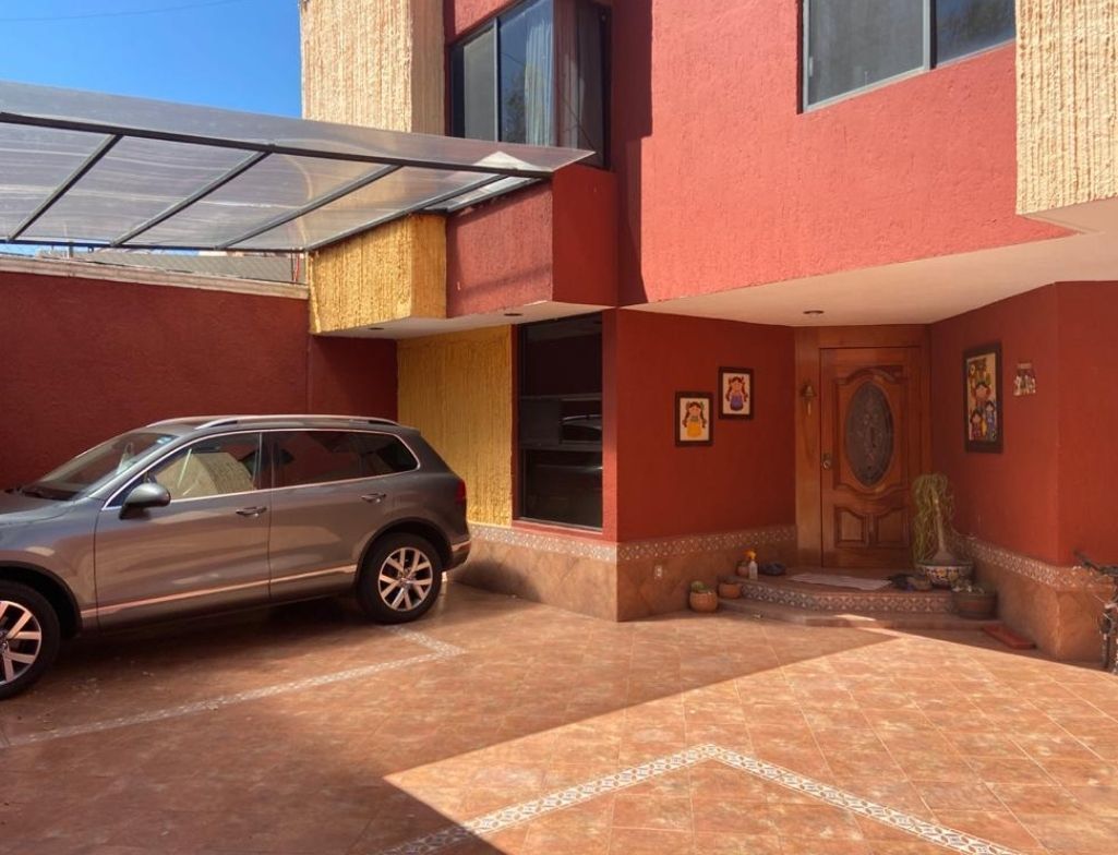 CASA EN VENTA COLINAS DEL CIMATARIO