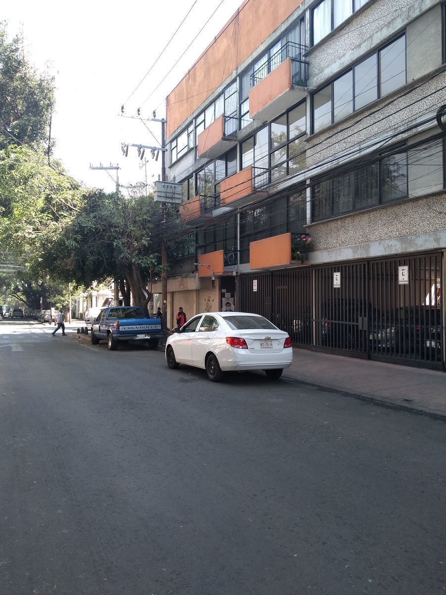 5 de 7: FACHADA