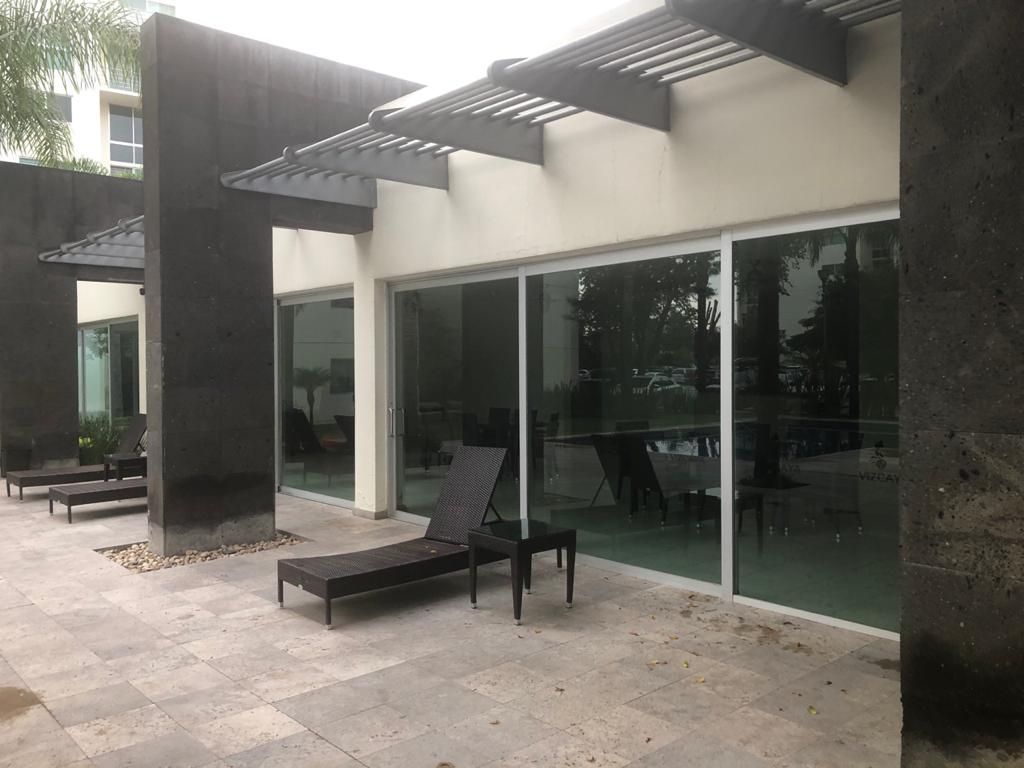 7 of 28: Áreas sociales