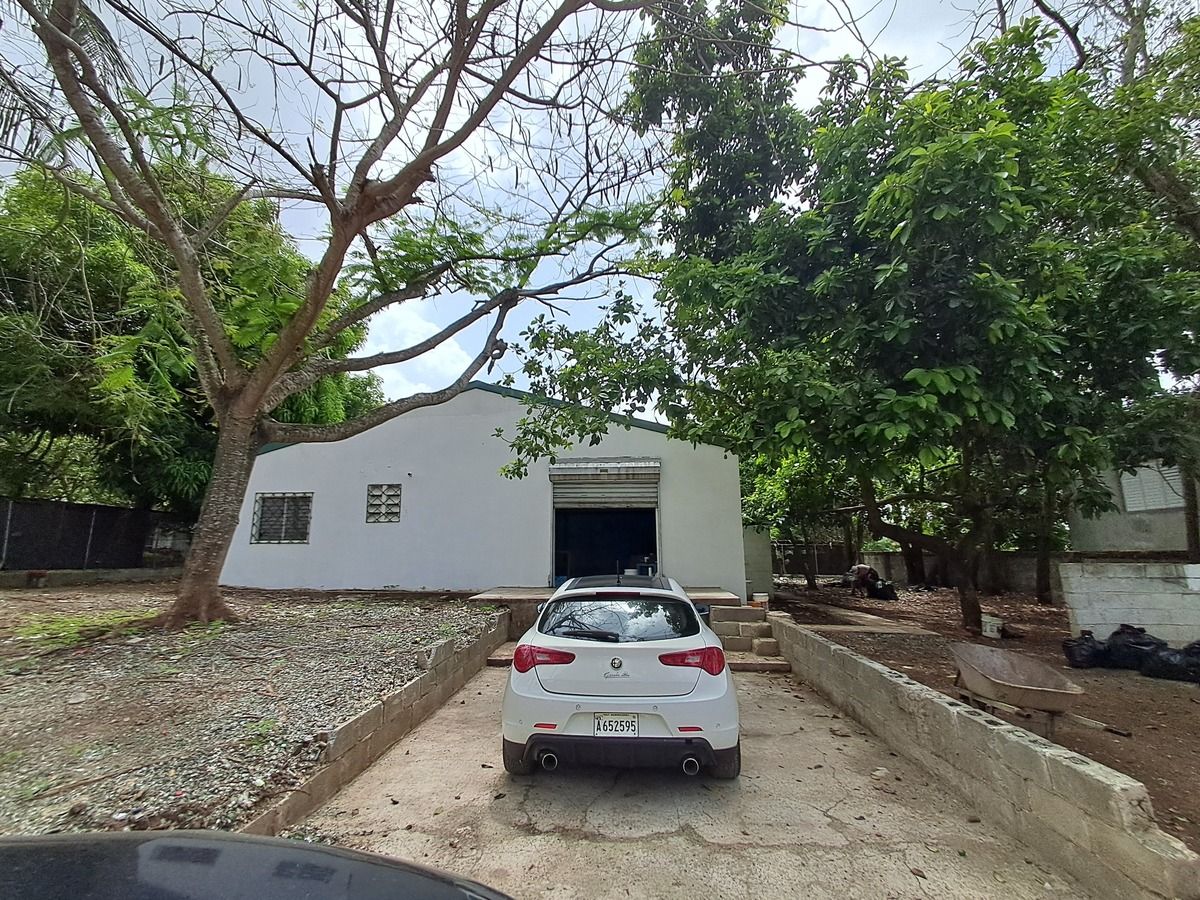 5 de 20: Vista frente Nave