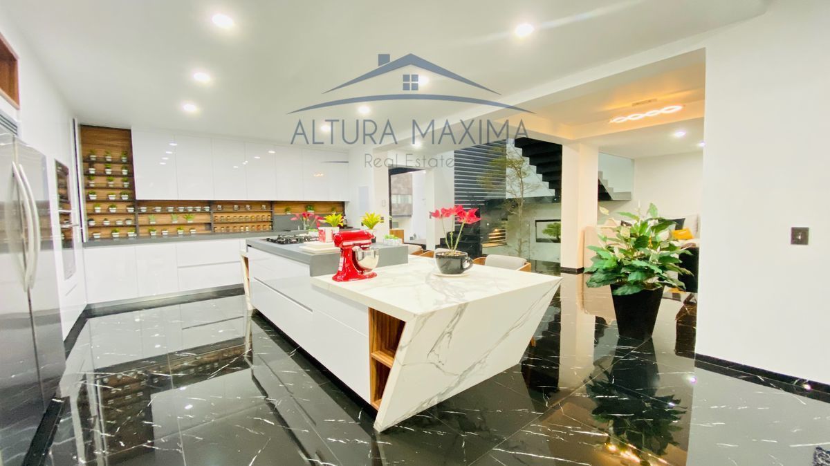 11 de 29: Altura Máxima Real Estate Propiedades en Venta Zapopan
