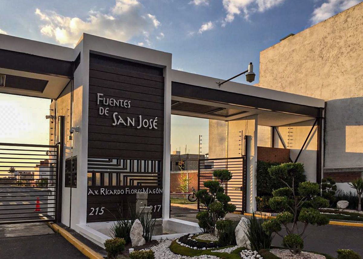 Casa Nueva!! Fuentes de San Jose | EasyBroker