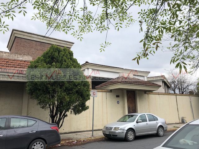 Casa En Renta En Mitras Sur, Monterrey, Nuevo León