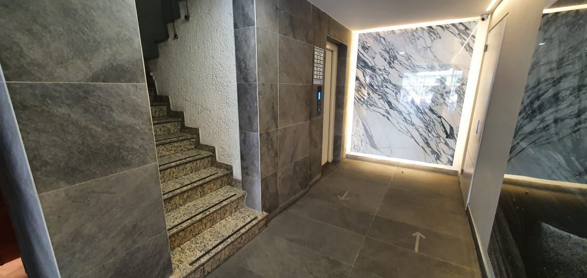 18 de 18: lobby