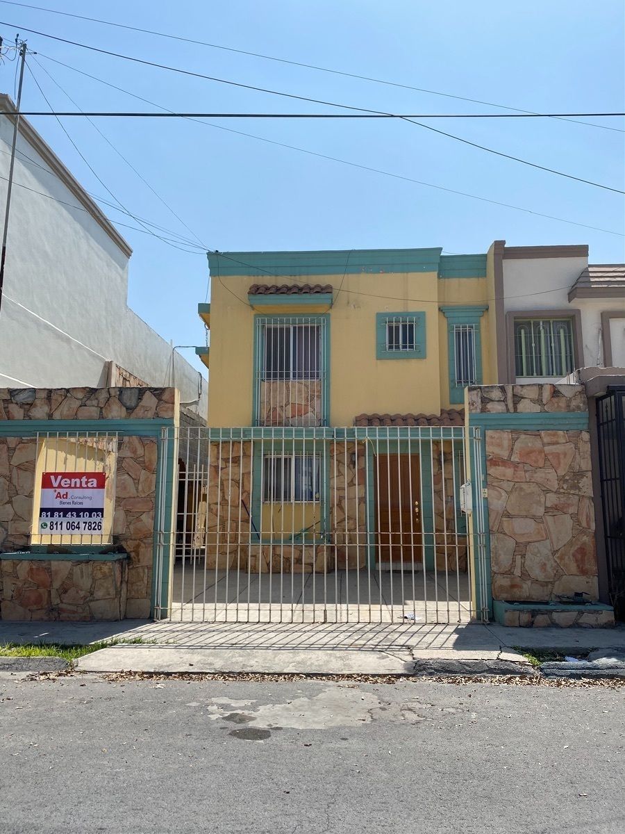 CASA EN VENTA ARBOLEDAS DE NUEVA LINDA VISTA GUADALUPE