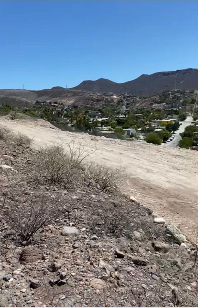 Terreno en venta en Colina de Sol, La Paz (E31)