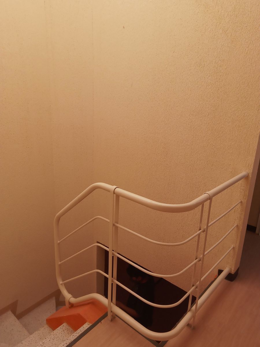 15 de 23: ESCALERAS, BARANDAL
