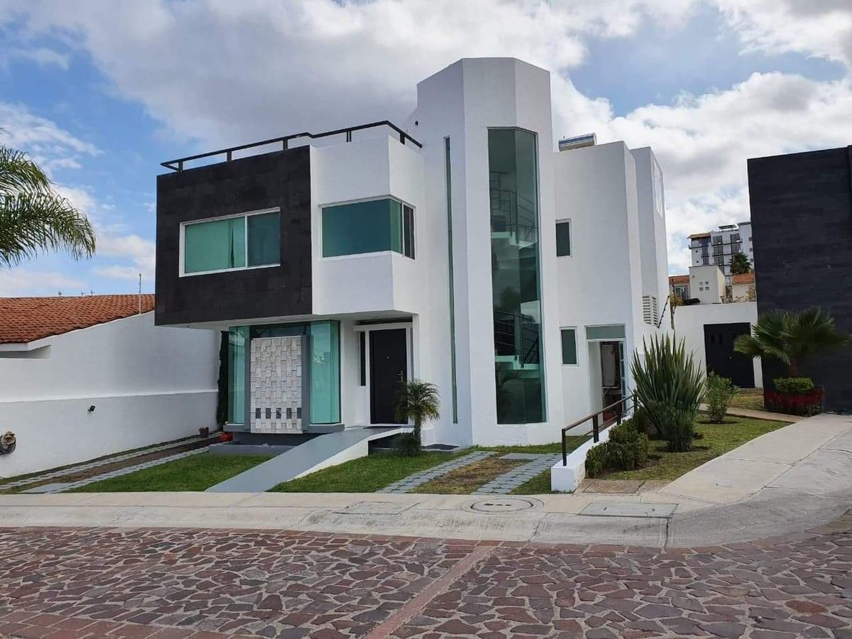 RENTA CASAS AMUEBLADAS QUERETARO JURIQUILLA AA