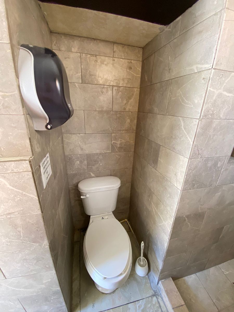 24 de 45: Baño completo 1