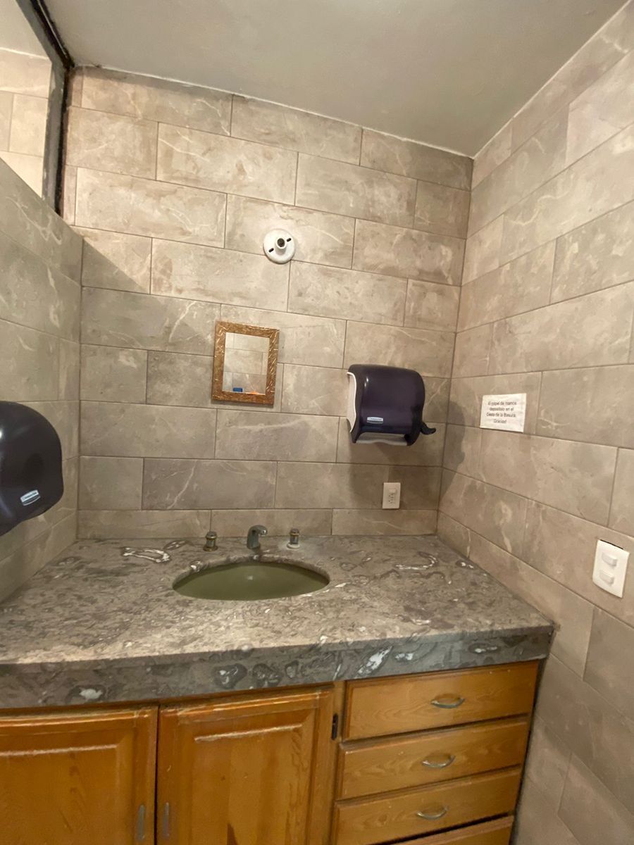 31 de 45: Baño completo 2