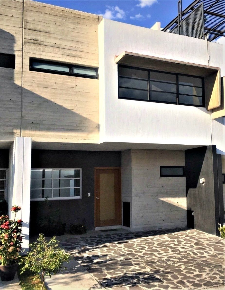 Excelente casa en Renta con proyecto moderno, 