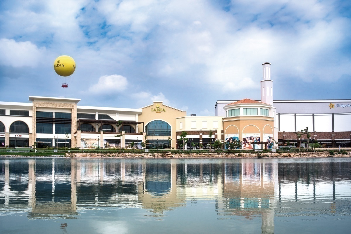 11 de 43: Vista Plaza La Isla