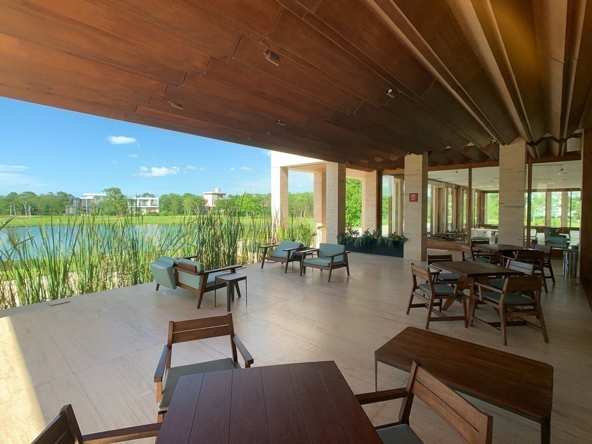 18 de 43: Terraza Techada