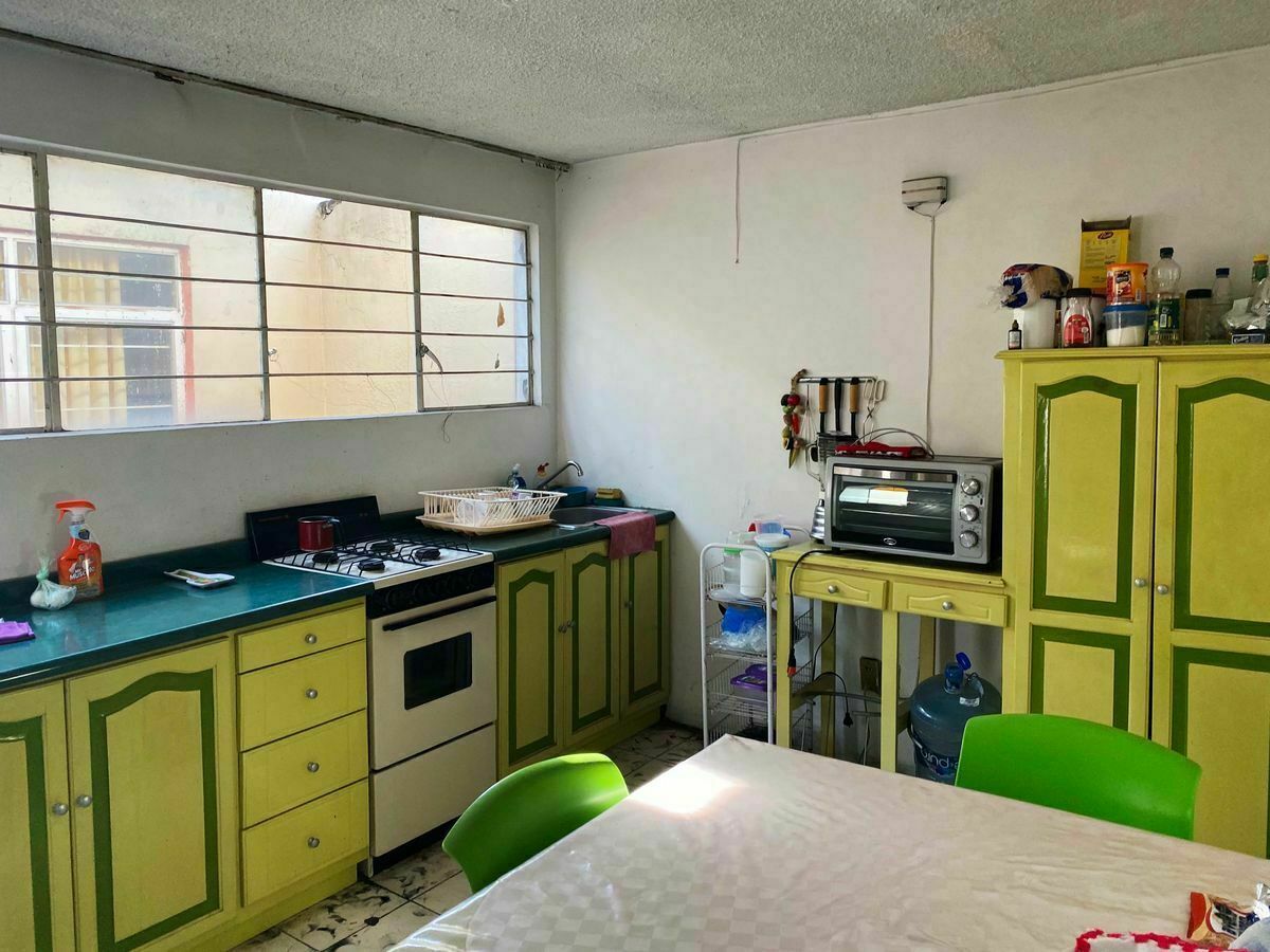 9 de 12: Cocina Planta Alta