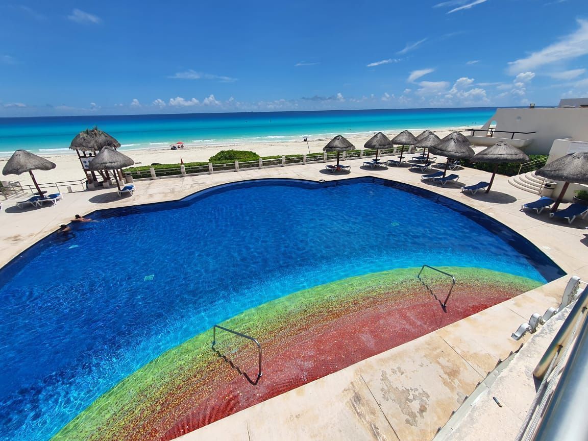 LOFT RENTAL IN VILLAS MARLIN CANCUN, photo 1 of 8