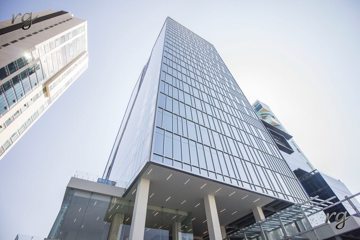 3 de 32: Oficina en Renta Dos Puntas Corporativo