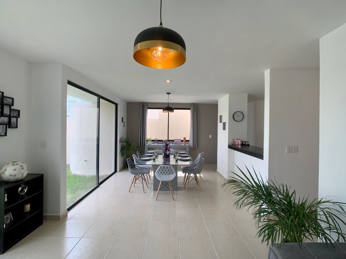 5 de 40: Sala / Comedor