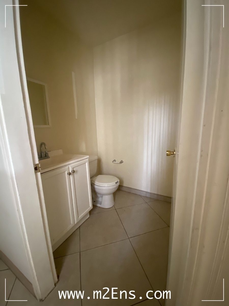 Baño de visita