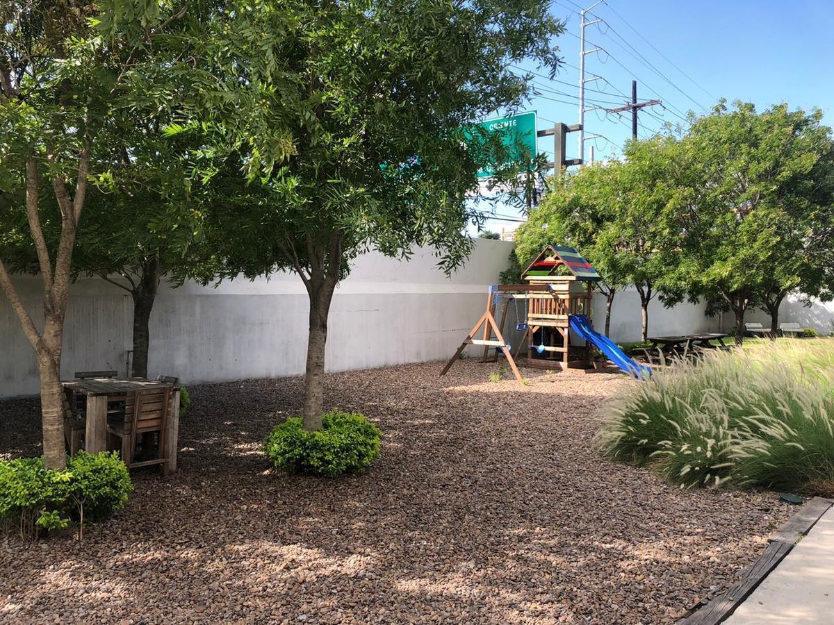 3 de 21: Area de Juegos