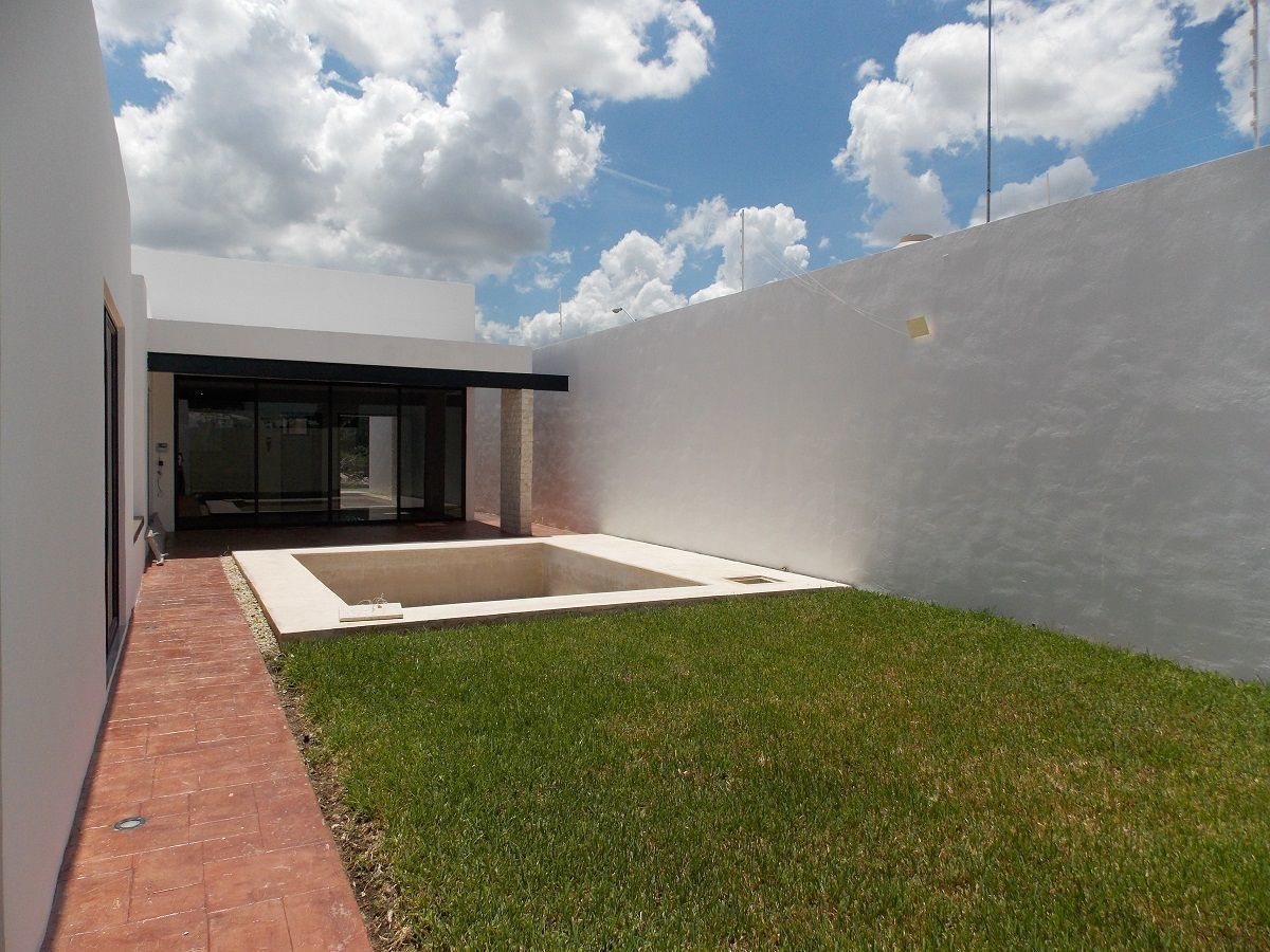 Casa de una planta en Real Montejo, foto 1 de 17