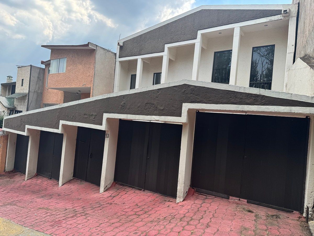 House in Paseos del Bosque, Naucalpan de Juárez, photo 2 of 10