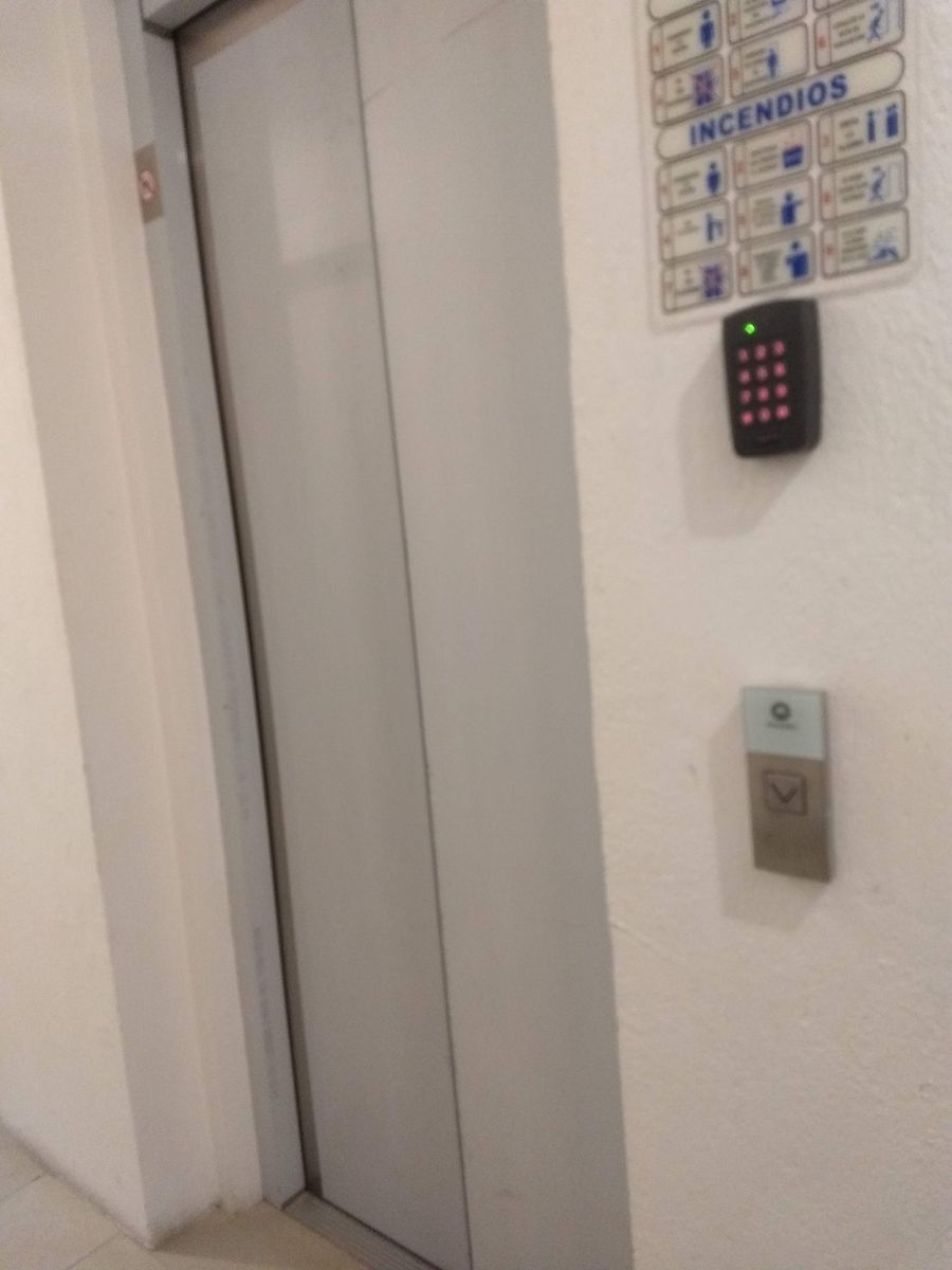 13 de 23