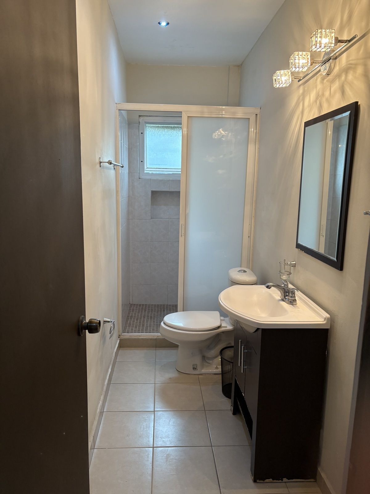 10 de 13: Baño recámara principal