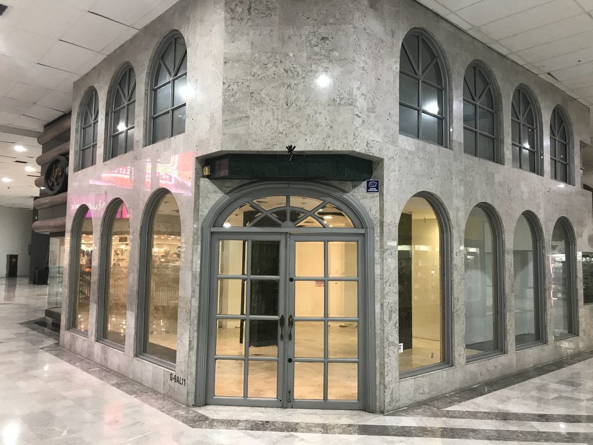 1 de 12: fachada de mármol
