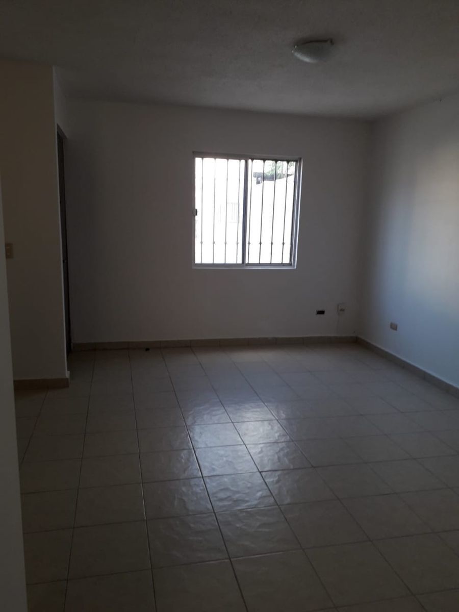 4 de 20: SALA IMAGEN 2
