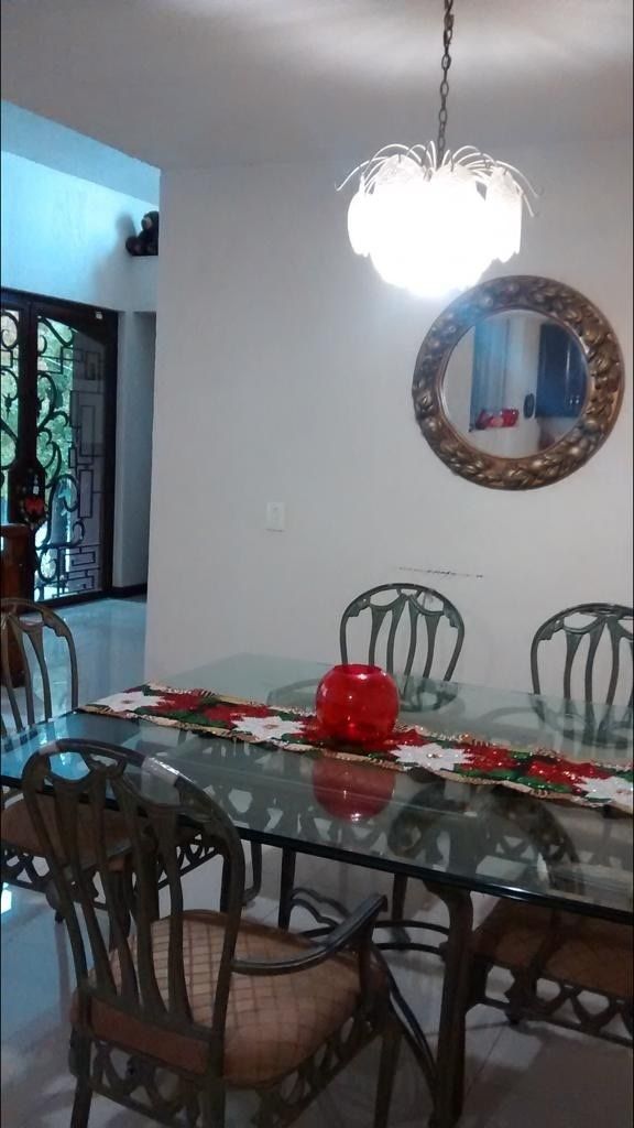3 de 6
