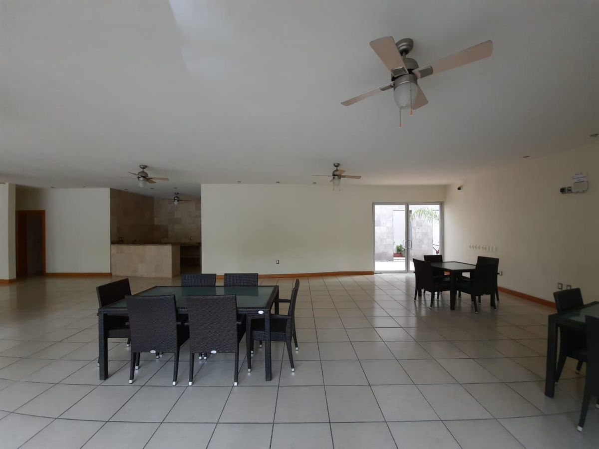 Departamento en Residencial Victoria, Zapopan, foto 10 de 18