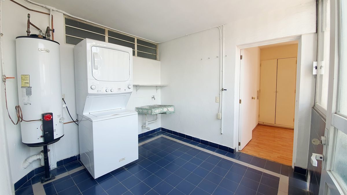 26 de 30: AREA-LAVAD0-SERVICIO--POLANCO-PARQUE-RENTA-LUJO-LABORIN