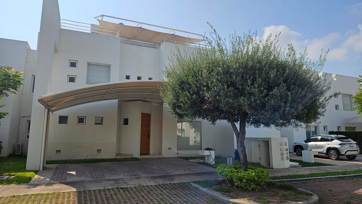 CASA EN RENTA, photo 1 of 14