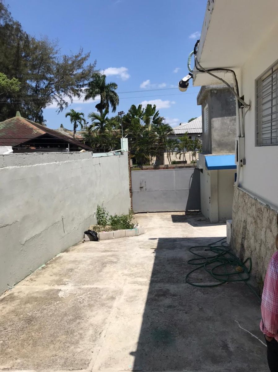 3 de 10: Patio 