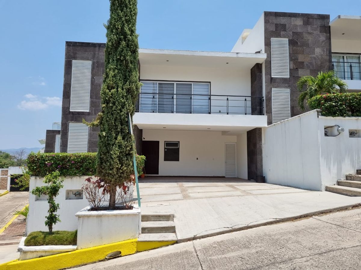 Casa en renta Fraccionamiento San Carlos | EasyBroker