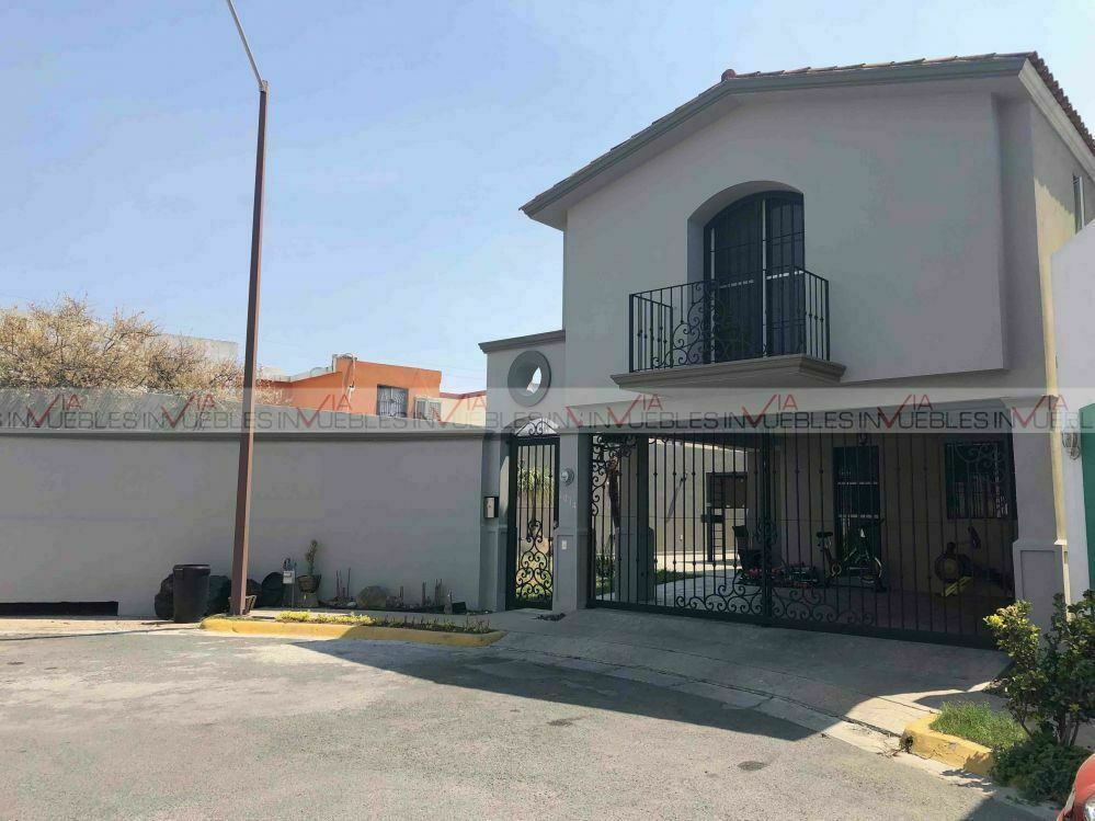 Casa En Venta En Cerradas De Anáhuac Sector Premier, General Escobedo,  Nuevo Leó | EasyBroker
